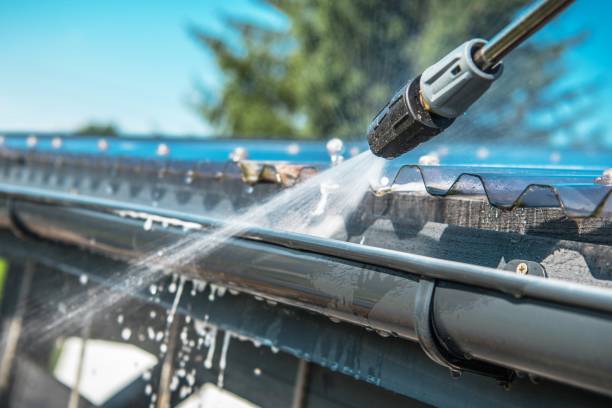 Best Deck Pressure Washing  in Village Shires, PA