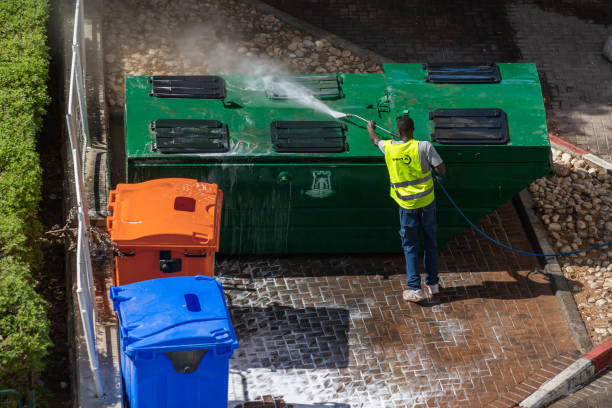 Best Roof Power Washing Services  in Village Shires, PA
